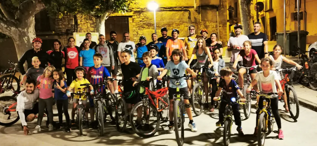 Sortida en bicicleta amb veïns i veïnes de Guimerà